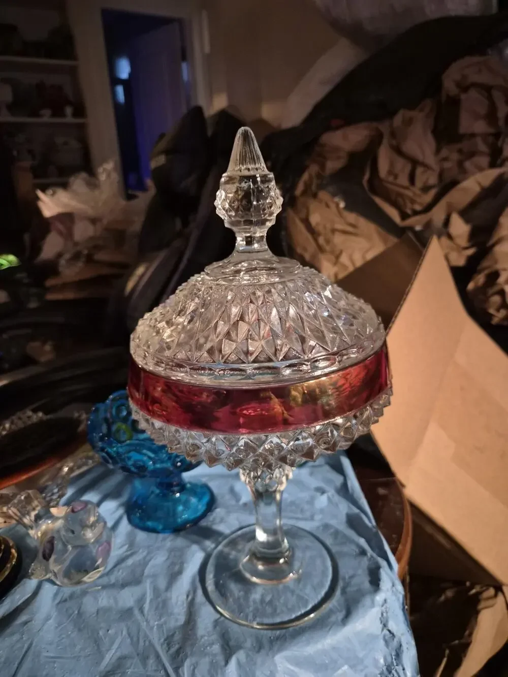 Vintage Indiana Glass Diamond Point Ruby Flash Band Around The Center Of Bowl